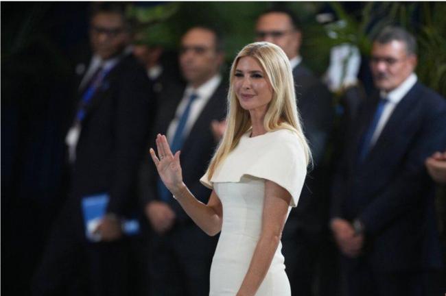 伊万卡罕见受访谈父母 一度泪崩