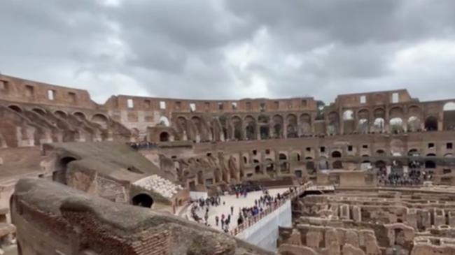 中国旅游团意大利失窃 整车行李被洗劫一空