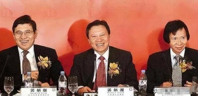 �����й�Ů�׸���2��Ů������3�����ӷ�Ŀ