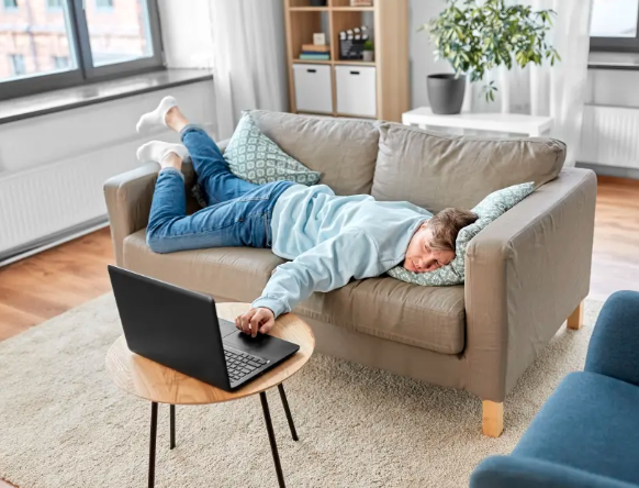 ���µ��飺�����ֶ�����������ڡ����ϡ�