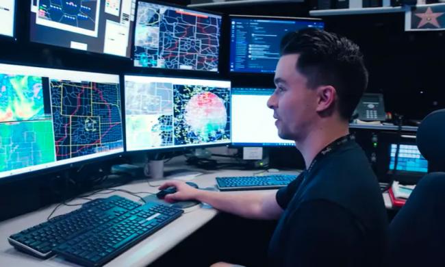 ������ļ��������Ա������һ��Ⱥ ��н������