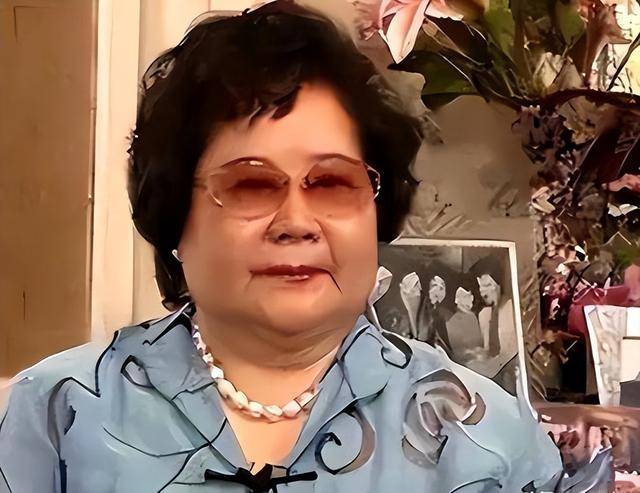 她带领30名演员留美不归,今年回国定居 她带领30名演员留美不归,今年回国定居