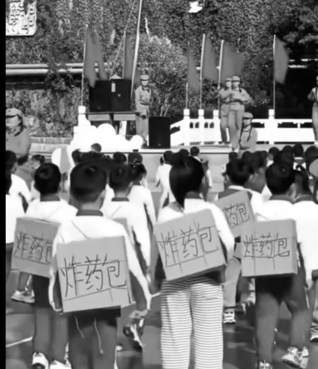 中国儿童好奇提一问题，美国游客大吃一惊