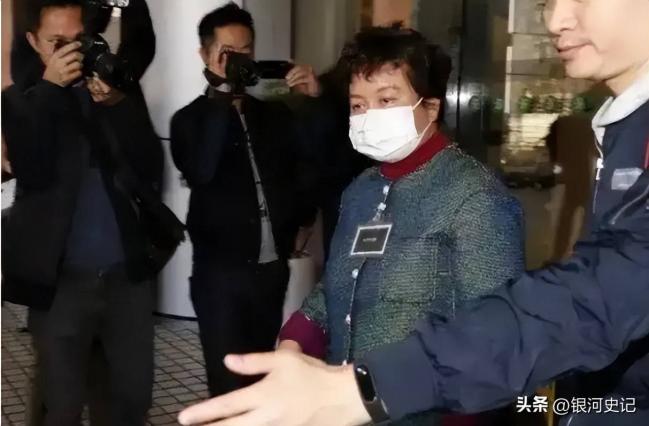 赌王女儿何超蕸去世，给所有人狠狠上了一课