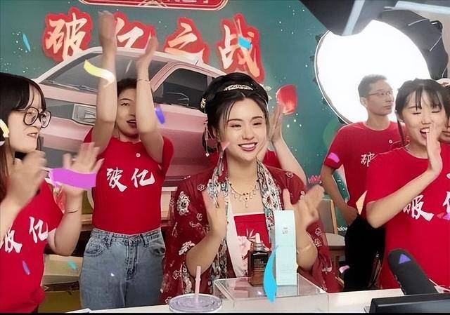 北大女生刘媛媛,狂赚一个亿,因贪婪玩火自焚 北大女生刘媛媛,狂赚一个亿,因贪婪玩火自焚