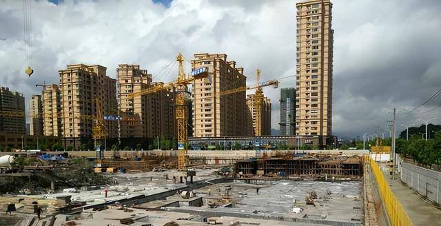 许家印被捕当天 私募大佬离世仅38岁 死因不明