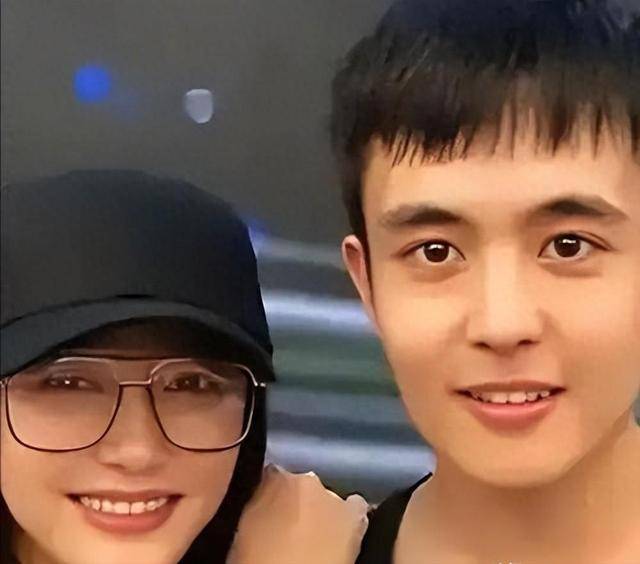 被救一年后，王星和女友现状比想象更心酸