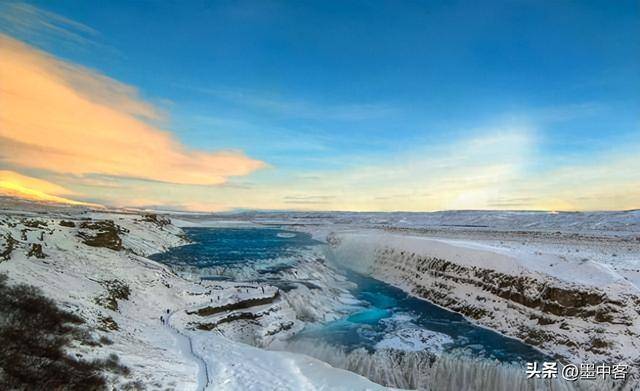 ����������ɽˮ�������й�Ϊ���Ӷ�����