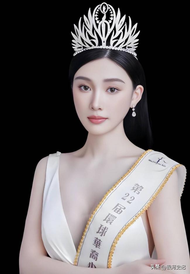 杨子带23岁新女友见91岁母亲，铜钱盆抢镜