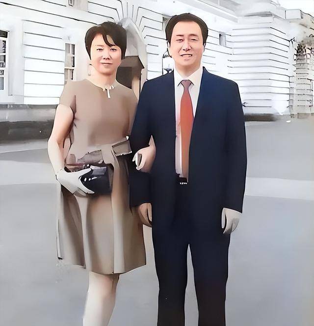 许家印长子月领4100万生活费，家族资产黑幕全揭