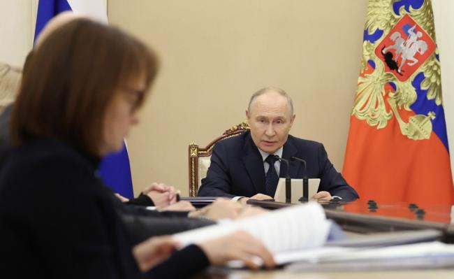 拒听“金融女沙皇”狡辩 普京发火了