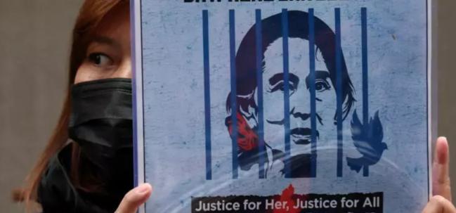 宣布为她减刑  新总统释放重要信号