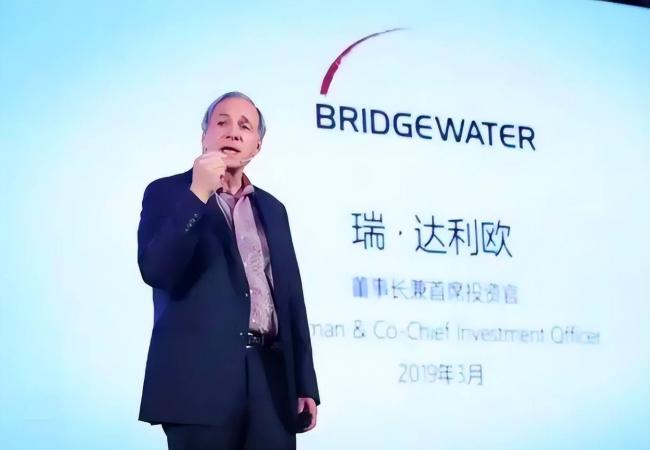 骗了中国人，达利欧，越来越像“神棍”了