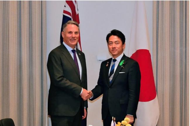 �ش�ͻ�ƣ��ձ�������