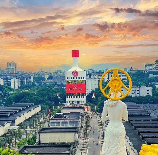 �й�ʮ�����⽨��������ǽһ�챻�𣬴�ҹ���ϰ�