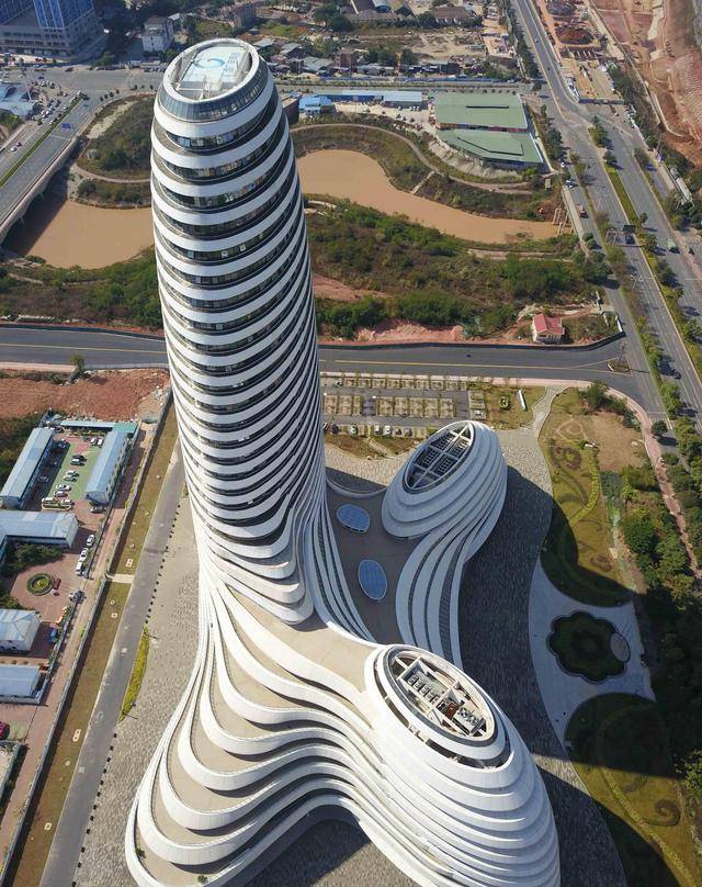 �й�ʮ�����⽨��������ǽһ�챻�𣬴�ҹ���ϰ�