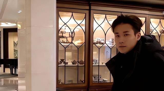 五年前他靠倒卖口罩一年狂入60亿元，如今怎样