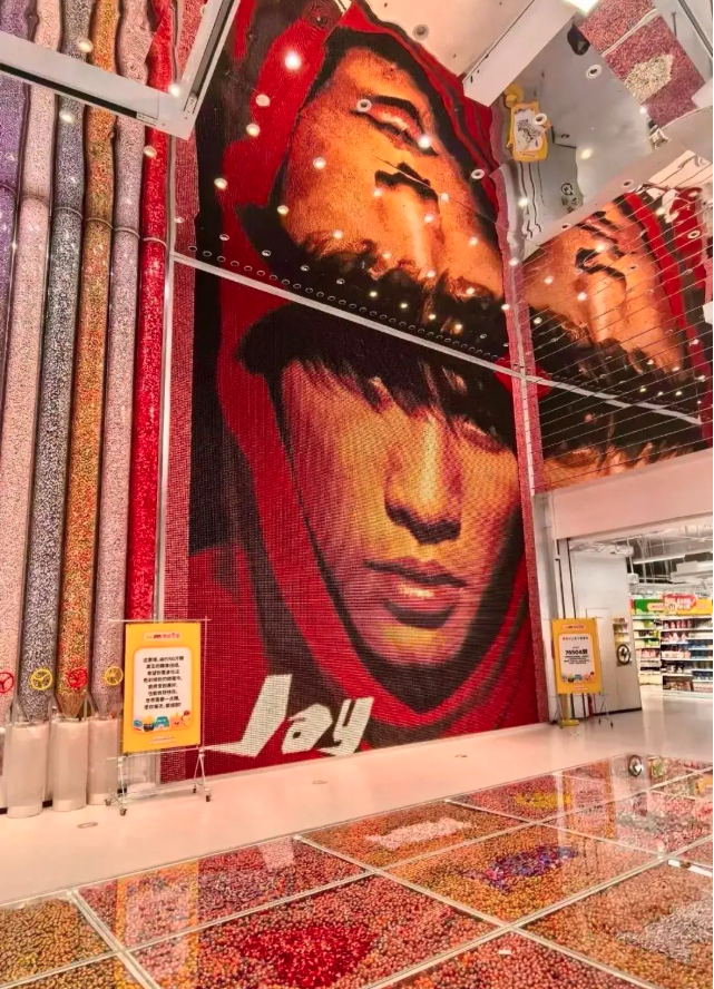 全球最大零食店开业3天就被挤停售