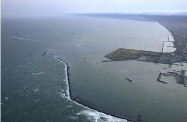 日本7.7级强震！高市内阁面临首次大考