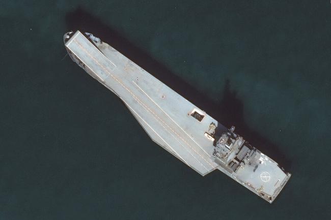 伊朗“蚊子舰队”：小身材，大威胁