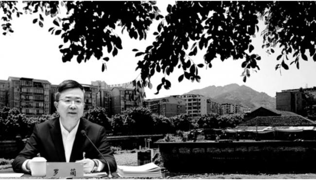 ���쳣ί�������ˣ�������Ԭ�Ҿ��ź���֮������