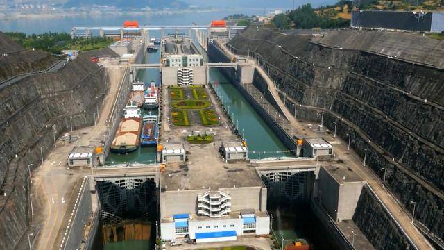 �������ݼ���ãã�׺� �й���󳬼����̽�����