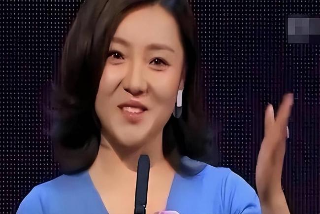 她在“非诚勿扰”上站五年，爆灯无数却不牵手