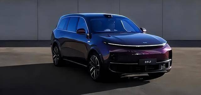 开油车的笑了，开电车的慌了？2026油电新政实锤