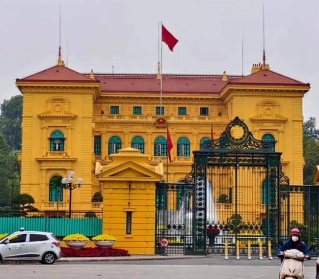 Խ�ϵ����棺����ĸ������죬ҹ���ķ������