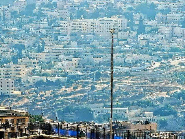 ��ɫ�д������Ϲ������й� ����ͱ����