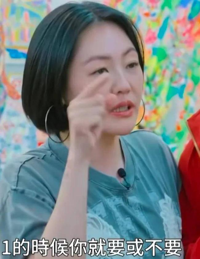 小S复出1个多月，状态差到业内都看不下去