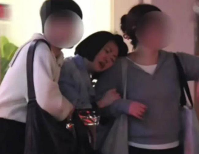 小S复出1个多月，状态差到业内都看不下去