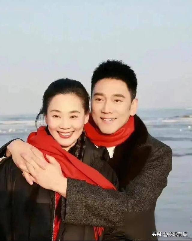 她是最好命豪门阔太，被演员老公宠爱30年