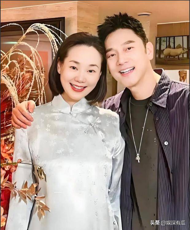 她是最好命豪门阔太，被演员老公宠爱30年