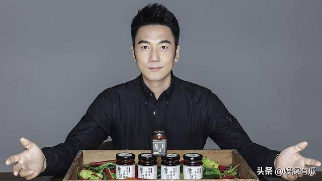 她是最好命豪门阔太，被演员老公宠爱30年