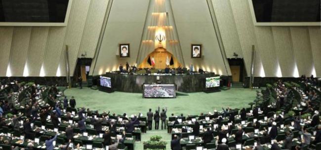 ���鳤�Ѵ�ְ  ���ʹ����Ӧ