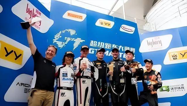 һҹ��1��һ�ٷ�80�� �й�ϡ�����Ӱܹ���ڼҲ�