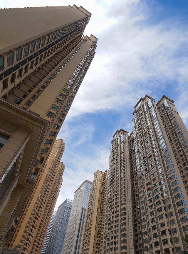 �����𣬷��ӡ���ӭ�������֡�