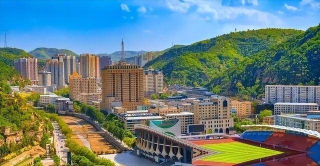 ��ƽ33����ɽ �Ӱ���ɽ������һ���³�