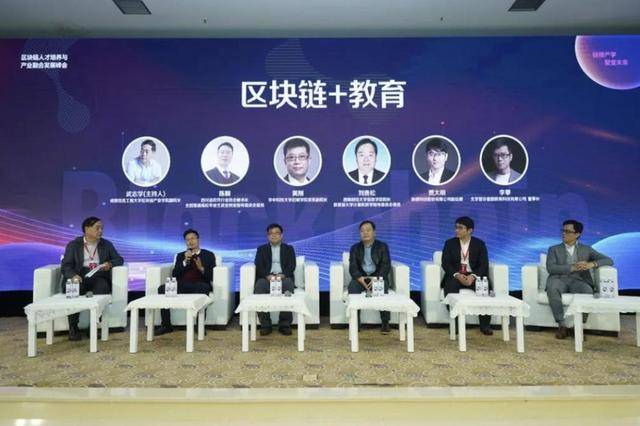 刚全职回国一年，中国痛失国宝级数据科学家