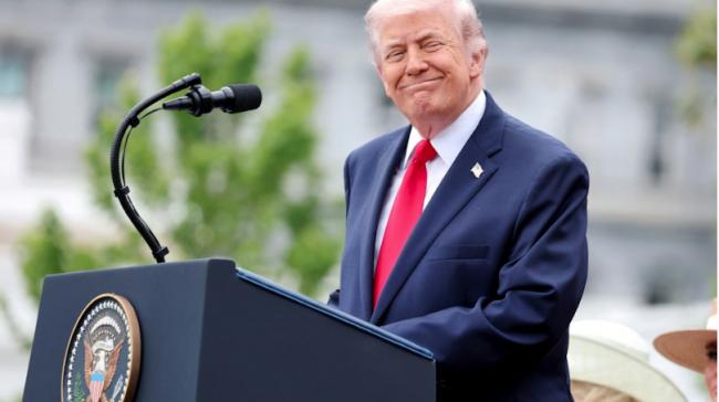 第二个总统任期新低，川普支持率再跌