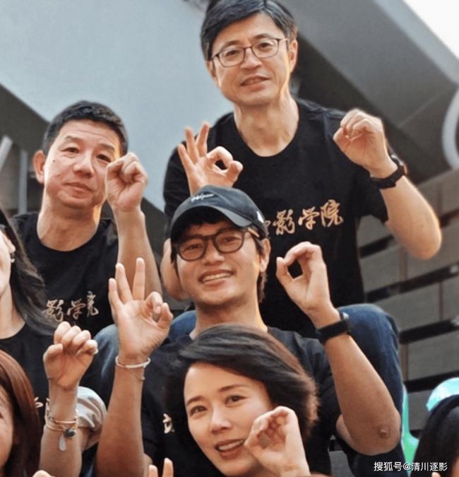 ��ޱɹ����96��ͬѧ�ۻ��գ�����������̫��