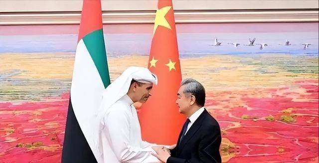 ��Ȼ���������ݺ�������й�