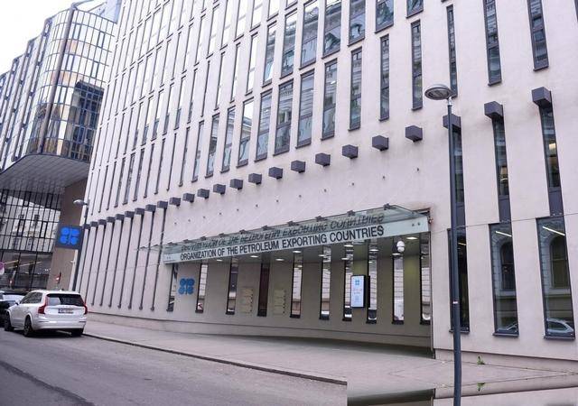 ��Ȼ���������ݺ�������й�