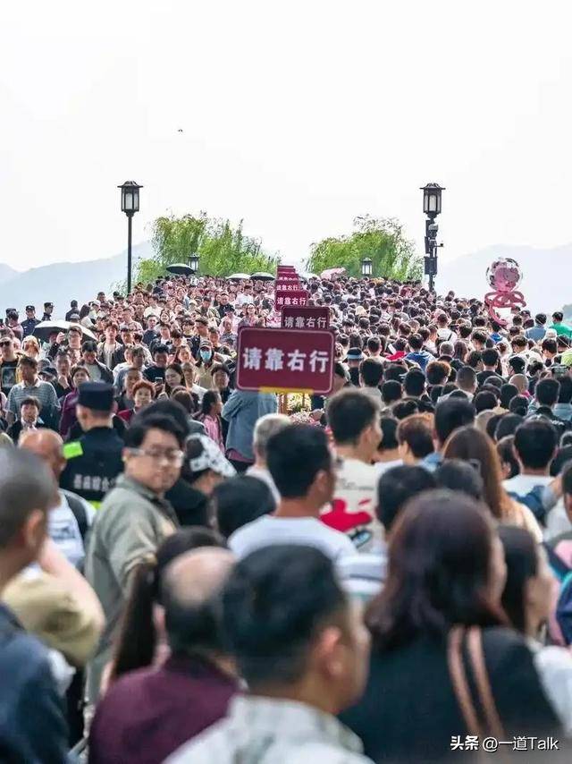 谁去谁后悔！五一最堵六大景点