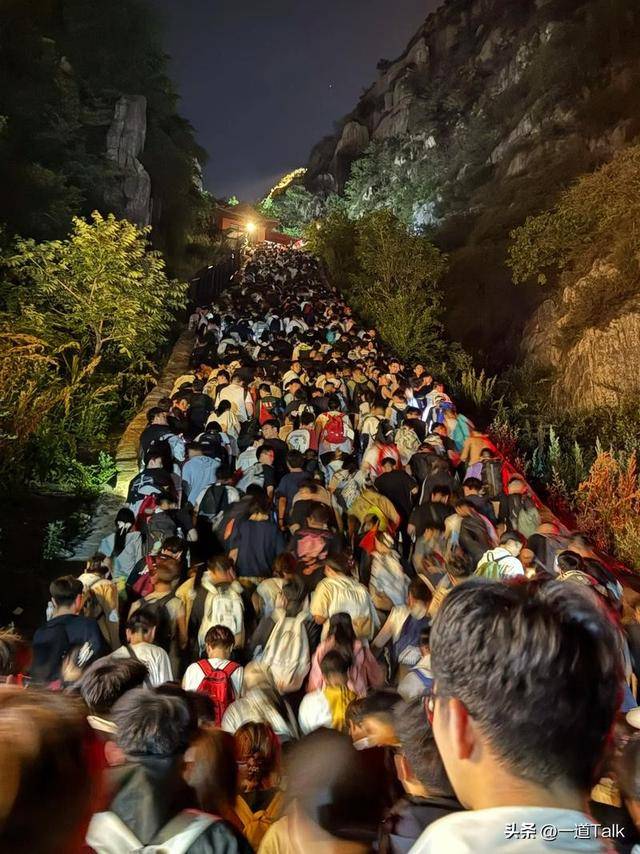 谁去谁后悔！五一最堵六大景点