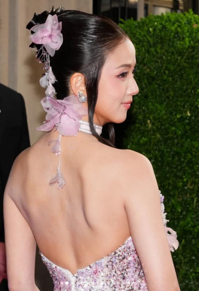 ��̺���ں����� 2026 Met Gala