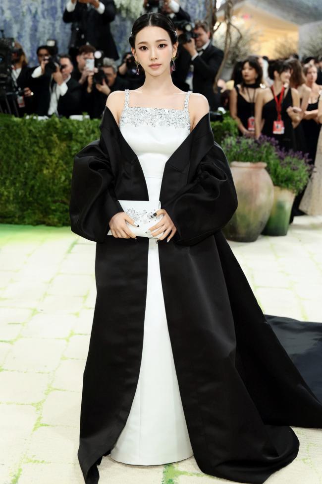 ��̺���ں����� 2026 Met Gala