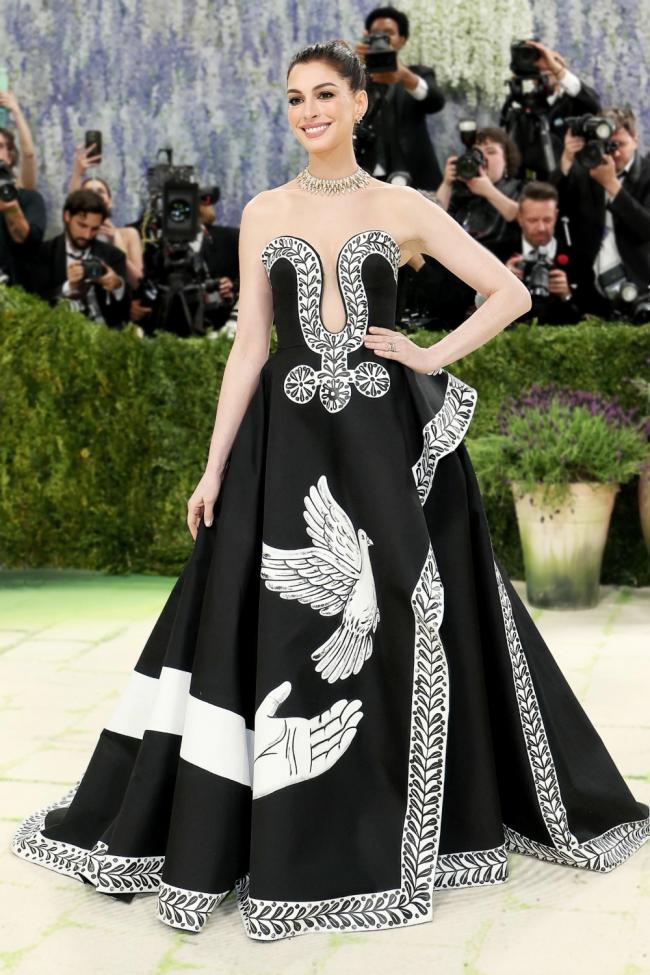 ��̺���ں����� 2026 Met Gala