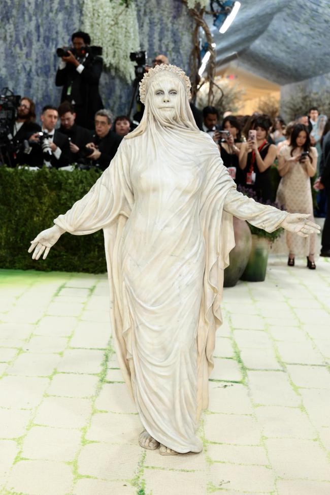 ��̺���ں����� 2026 Met Gala
